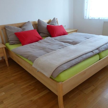 Ferienwohnung Kern Bodensdorf Room photo